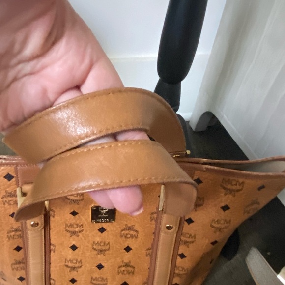 MCM Visetos Shopper Handbag - Picture 6 of 8